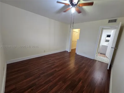 121 Saxony C Delray Beach FL 33446