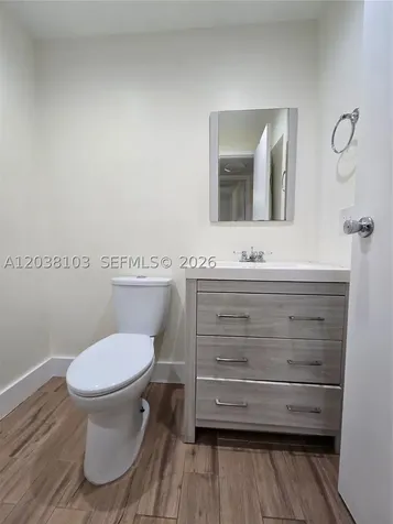 121 Saxony C Delray Beach FL 33446