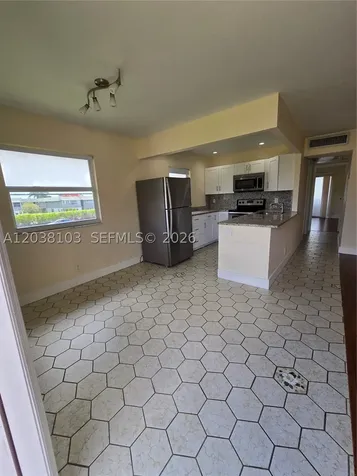121 Saxony C Delray Beach FL 33446