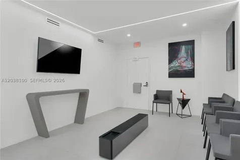 909 N Miami Beach Boulevard North Miami Beach FL 33162