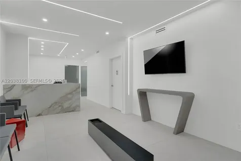 909 N Miami Beach Boulevard North Miami Beach FL 33162