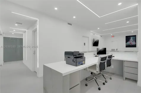 909 N Miami Beach Boulevard North Miami Beach FL 33162