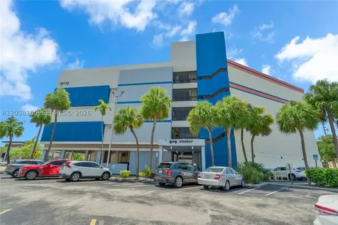 909 N Miami Beach Boulevard North Miami Beach FL 33162