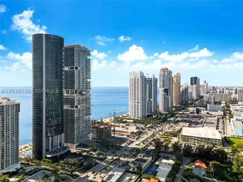 18555 Collins Avenue Sunny Isles Beach FL 33160