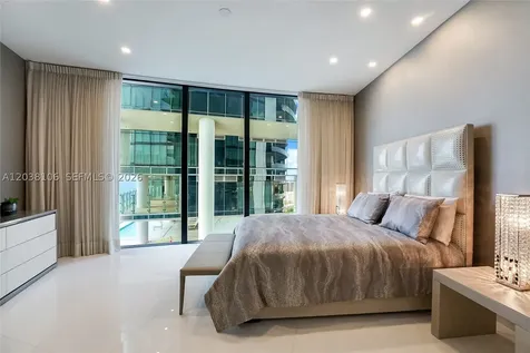18555 Collins Avenue Sunny Isles Beach FL 33160