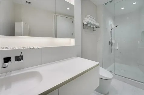 18555 Collins Avenue Sunny Isles Beach FL 33160