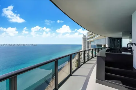 18555 Collins Avenue Sunny Isles Beach FL 33160