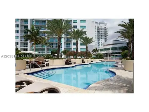 244 Biscayne Bl Miami FL 33132