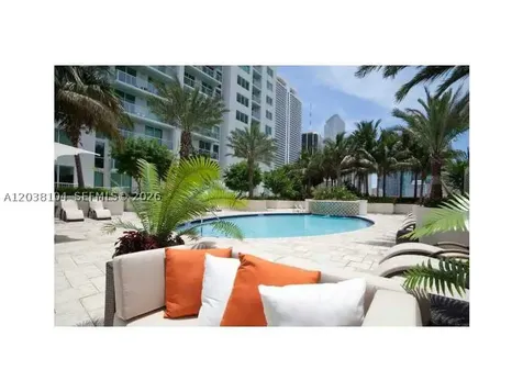 244 Biscayne Bl Miami FL 33132