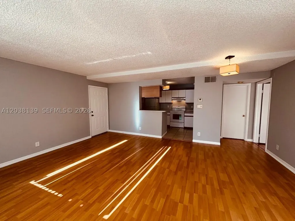 Pompano Beach FL 33069