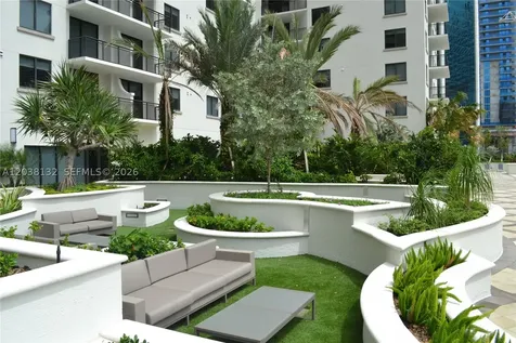 999 SW 1st Avenue Miami FL 33130