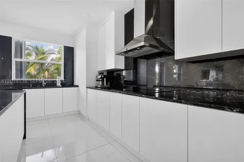 4422 NW 112th Court Doral FL 33178