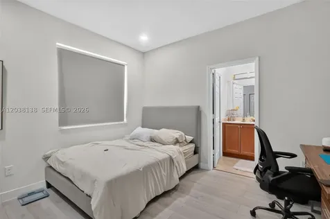 4422 NW 112th Court Doral FL 33178