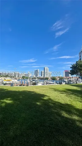 Hallandale Beach FL 33009