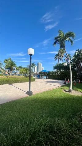Hallandale Beach FL 33009