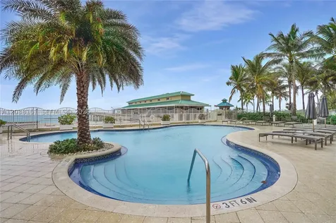 16699 Collins Avenue Sunny Isles Beach FL 33160