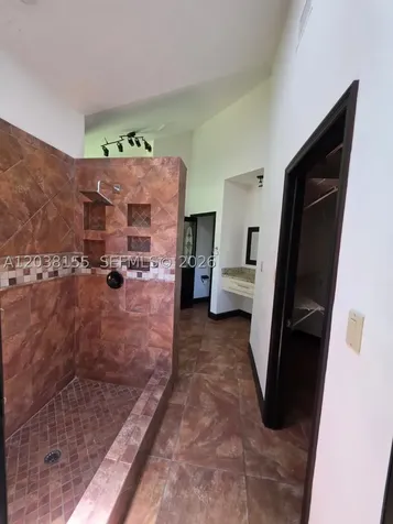 2261 Mariner Cove Kissimmee FL 34746