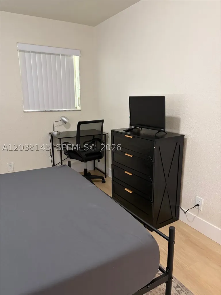 1635 Dewey Street Hollywood FL 33020