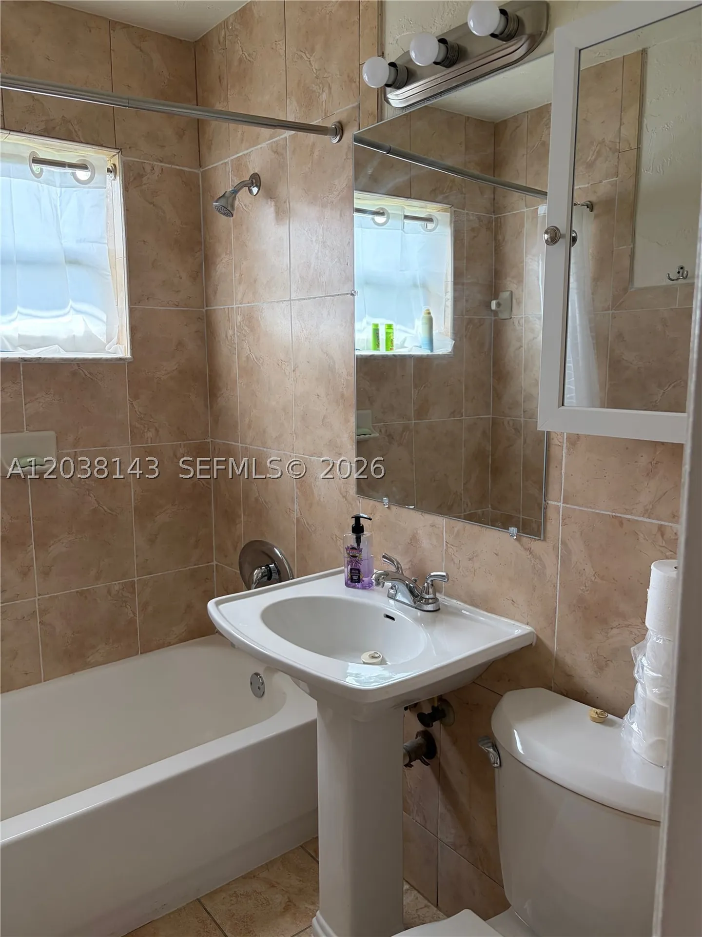 1635 Dewey Street Hollywood FL 33020