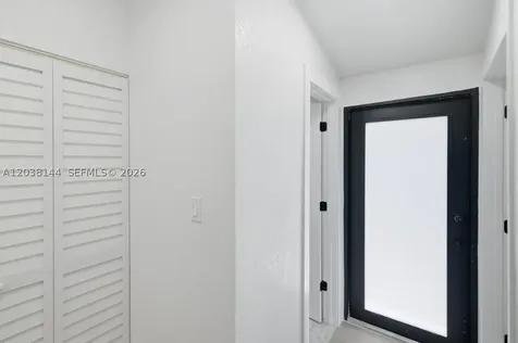 1480 NE 150th Street Miami FL 33161