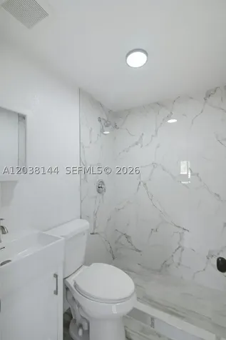 1480 NE 150th Street Miami FL 33161