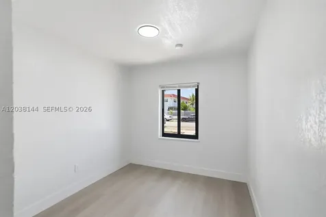 1480 NE 150th Street Miami FL 33161