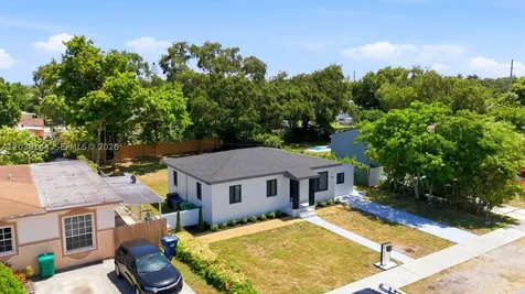 1480 NE 150th Street Miami FL 33161