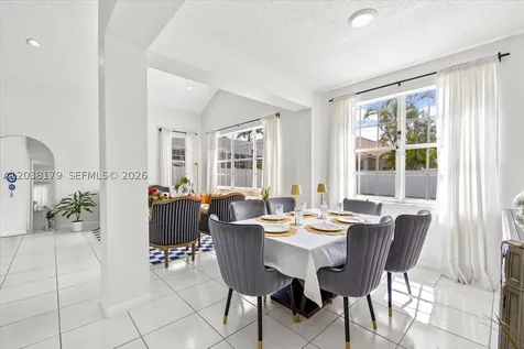1099 Birchwood Road Weston FL 33327