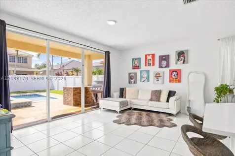 1099 Birchwood Road Weston FL 33327