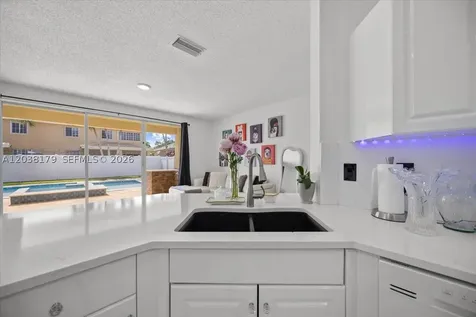 1099 Birchwood Road Weston FL 33327