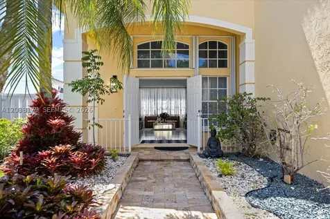 1099 Birchwood Road Weston FL 33327