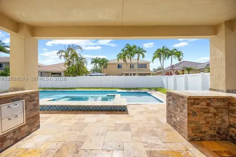 1099 Birchwood Road Weston FL 33327