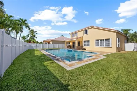 1099 Birchwood Road Weston FL 33327