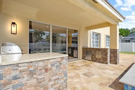 1099 Birchwood Road Weston FL 33327