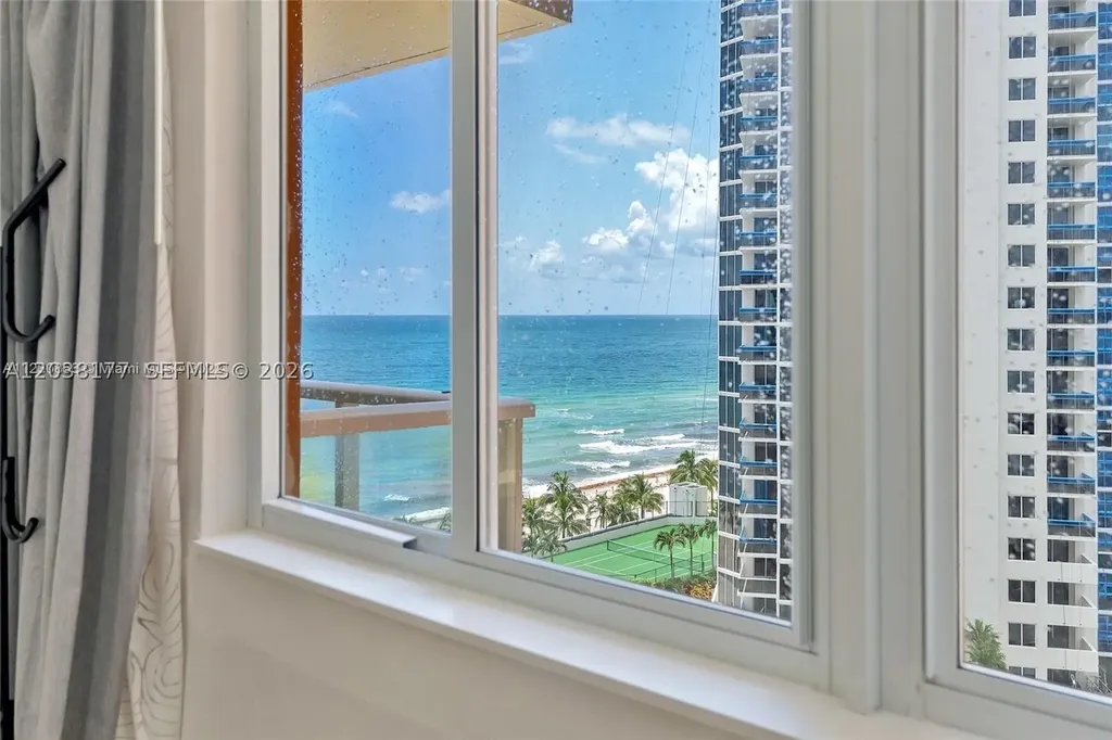 19201 Collins Avenue Sunny Isles Beach FL 33160