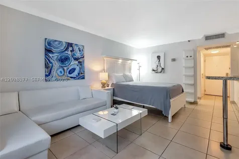 19201 Collins Avenue Sunny Isles Beach FL 33160