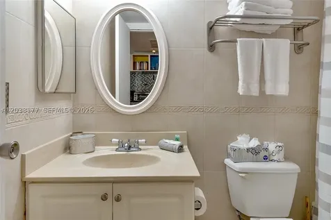 19201 Collins Avenue Sunny Isles Beach FL 33160
