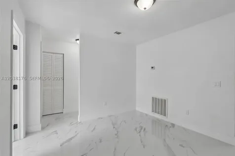 1248 Riviera Palm Bay FL 32905