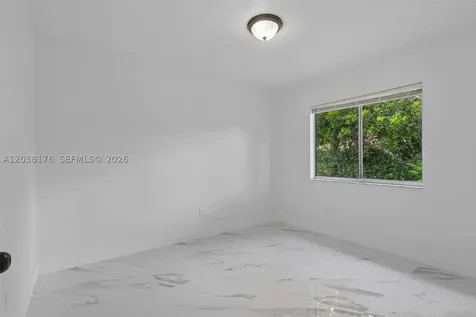 1248 Riviera Palm Bay FL 32905