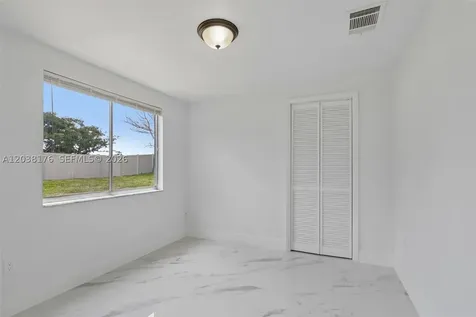 1248 Riviera Palm Bay FL 32905