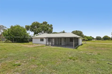 1248 Riviera Palm Bay FL 32905