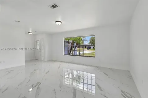 1248 Riviera Palm Bay FL 32905