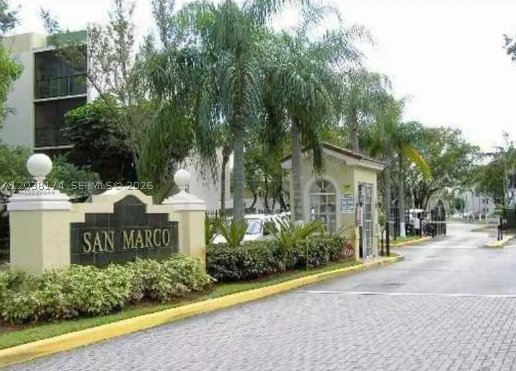 8810 Fontainebleau Boulevard Miami FL 33172