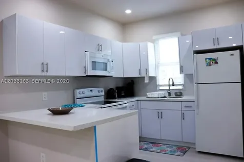 214 SW 2nd Terrace Dania Beach FL 33004