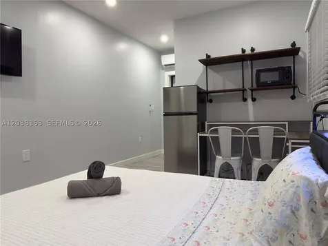 214 SW 2nd Terrace Dania Beach FL 33004