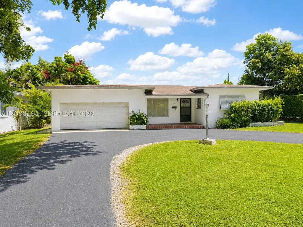 6121 SW 26th Street Miami FL 33155