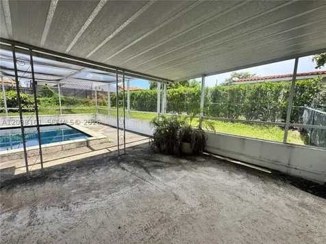 6121 SW 26th Street Miami FL 33155