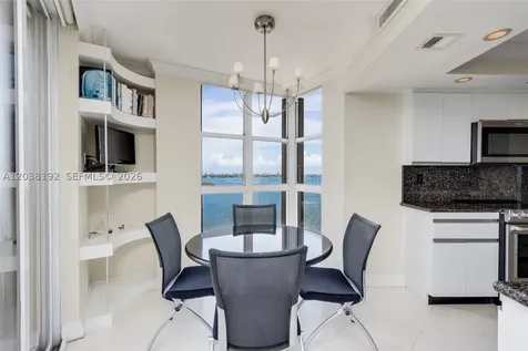 4000 Towerside Terrace Miami FL 33138