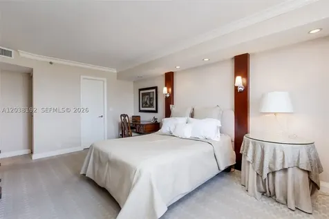 4000 Towerside Terrace Miami FL 33138