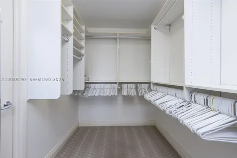 4000 Towerside Terrace Miami FL 33138
